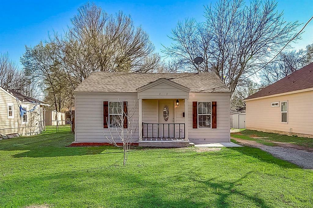 Property Photo:  8540 Eden Valley Lane  TX 75217 