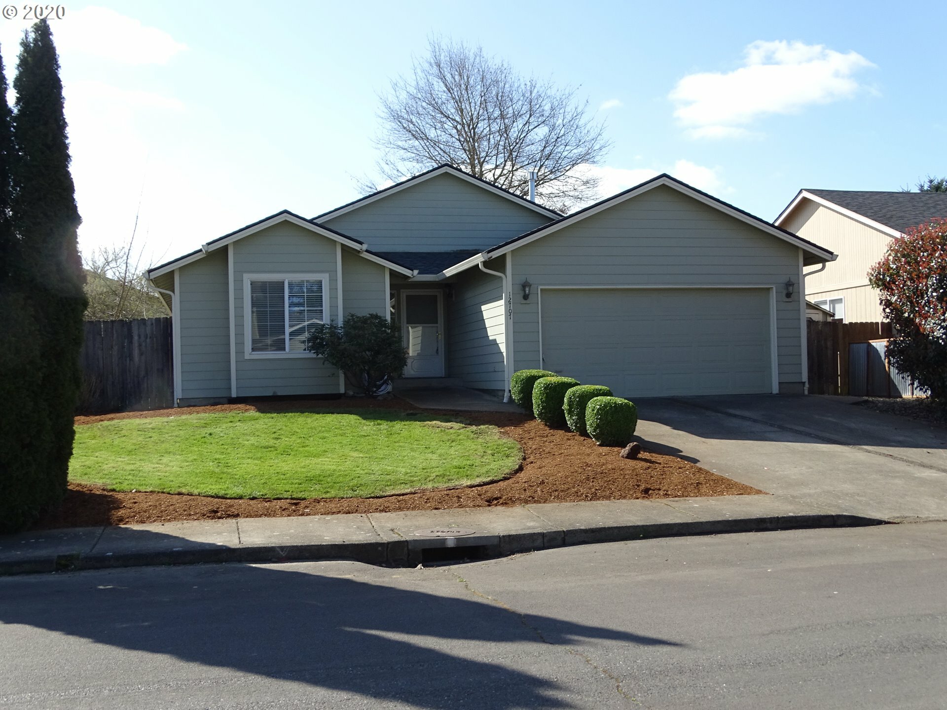 Property Photo:  12707 NE 46th St  WA 98682 