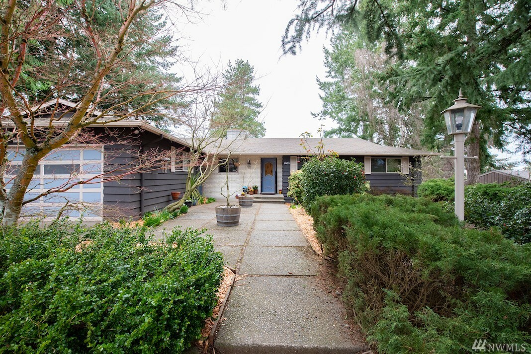 Property Photo:  8509 43rd St W  WA 98466 