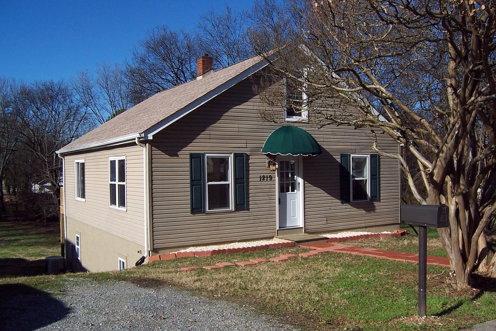 Property Photo: 1219 Irwin Ave TN 37804