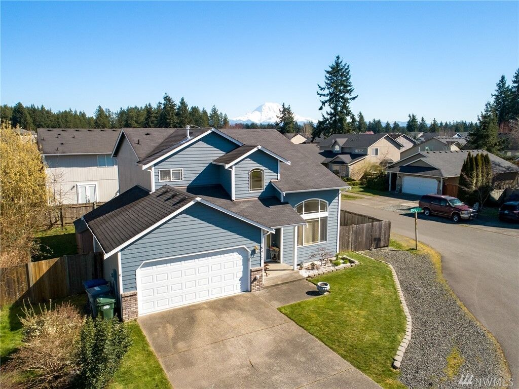 Property Photo: 18417 80th Avenue Ct E WA 98375