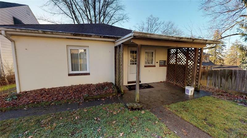 Property Photo:  2629 Leechburg Rd  PA 15068 