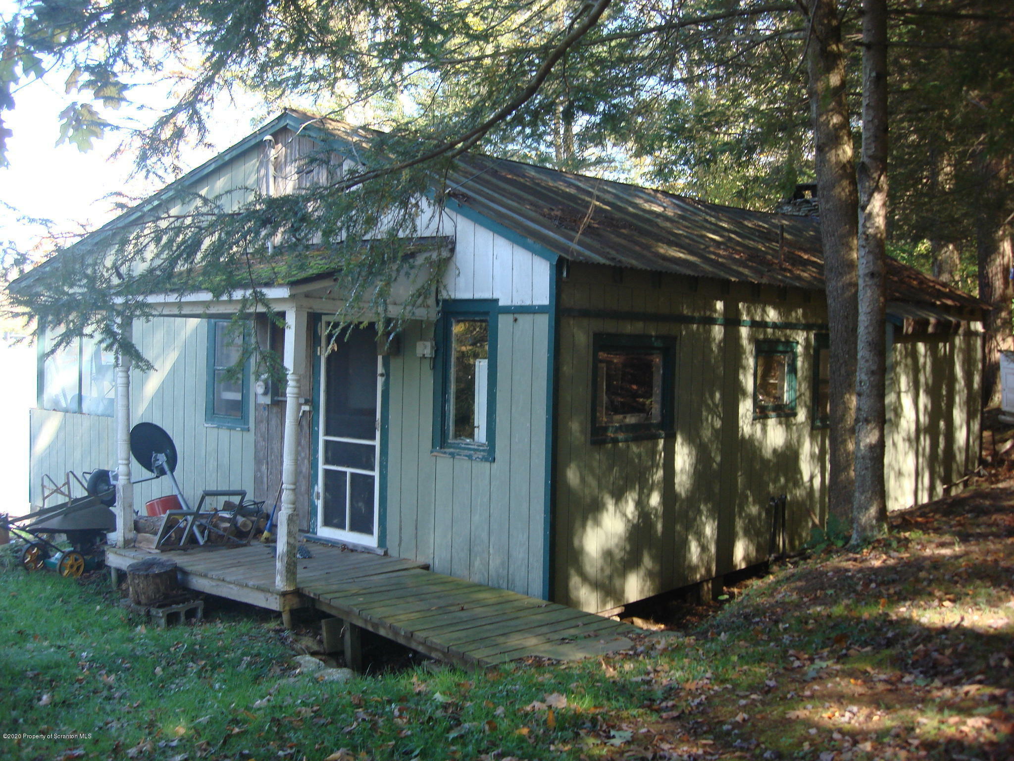 Property Photo:  12 / 13 E Cresent Lake Rd  PA 18630 