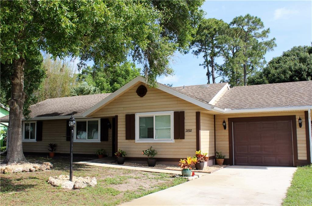 Property Photo: 2892 Crane Avenue FL 34286