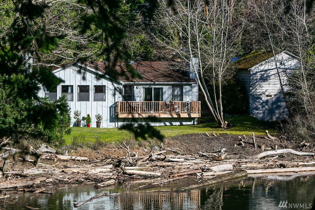 Property Photo: 2097 Twin Lagoon Lane WA 98239