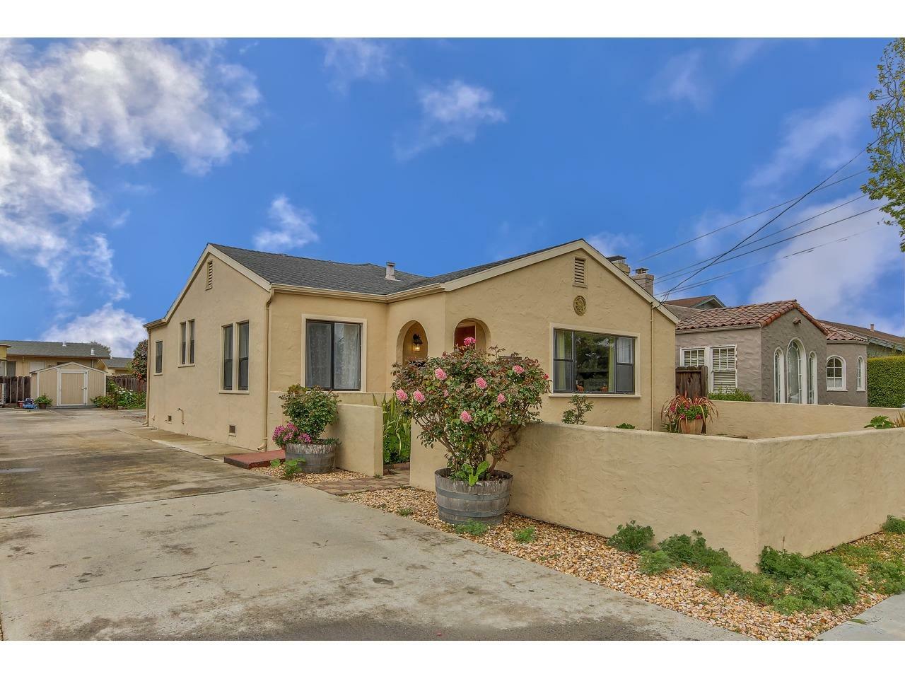 Property Photo:  512 Riker Street  CA 93901 