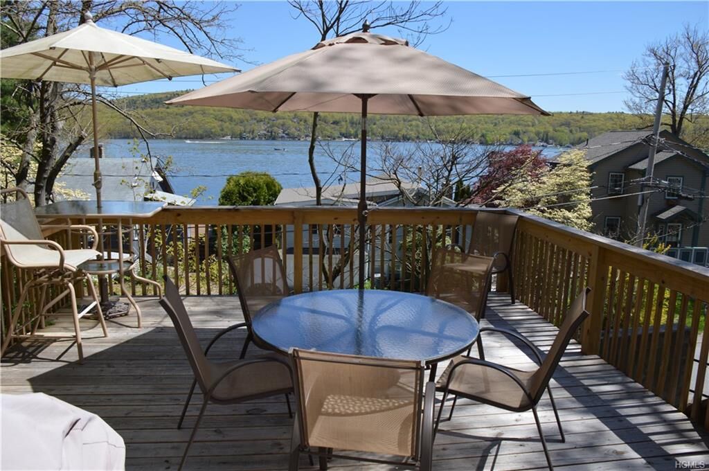 Property Photo:  158 Jersey Avenue 158B  NY 10925 