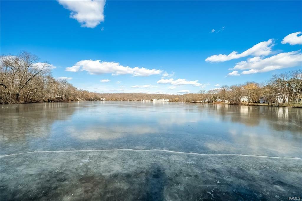 Property Photo:  28 Trevor Lake Drive  NY 10920 