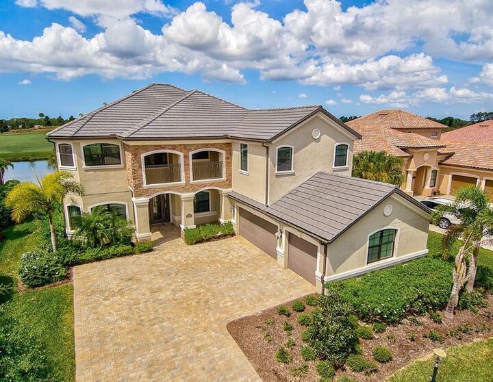 Property Photo:  5531 Arnie Loop  FL 34211 