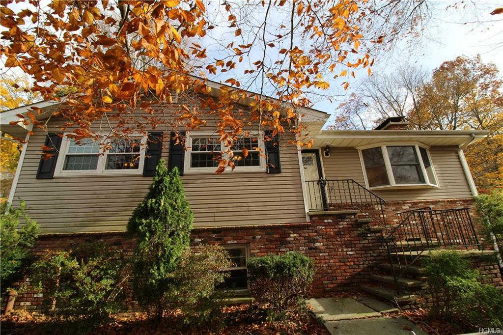 Property Photo:  766 Warren Avenue  NY 10594 