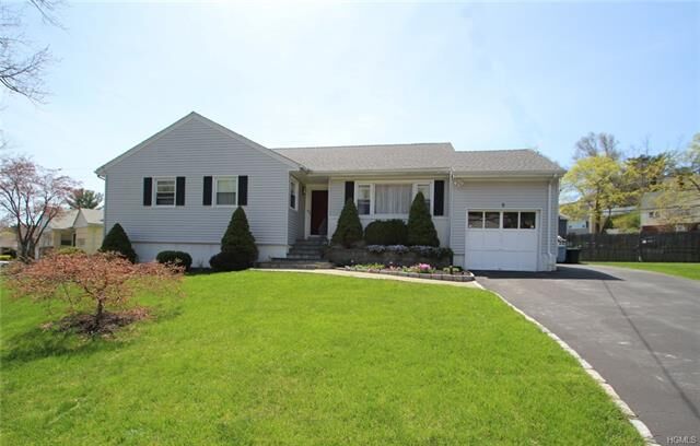 Property Photo: 5 Beverly Road NY 10605