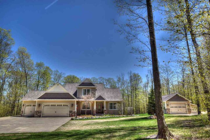 4465 Upper Balcony  Petoskey MI 49770 photo