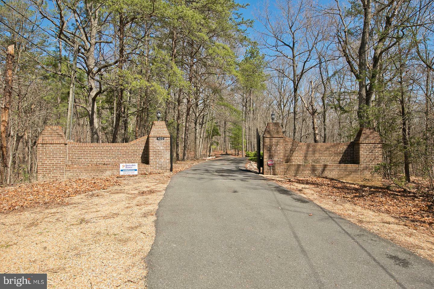 Property Photo:  422 Mineral Springs Drive  VA 22630 