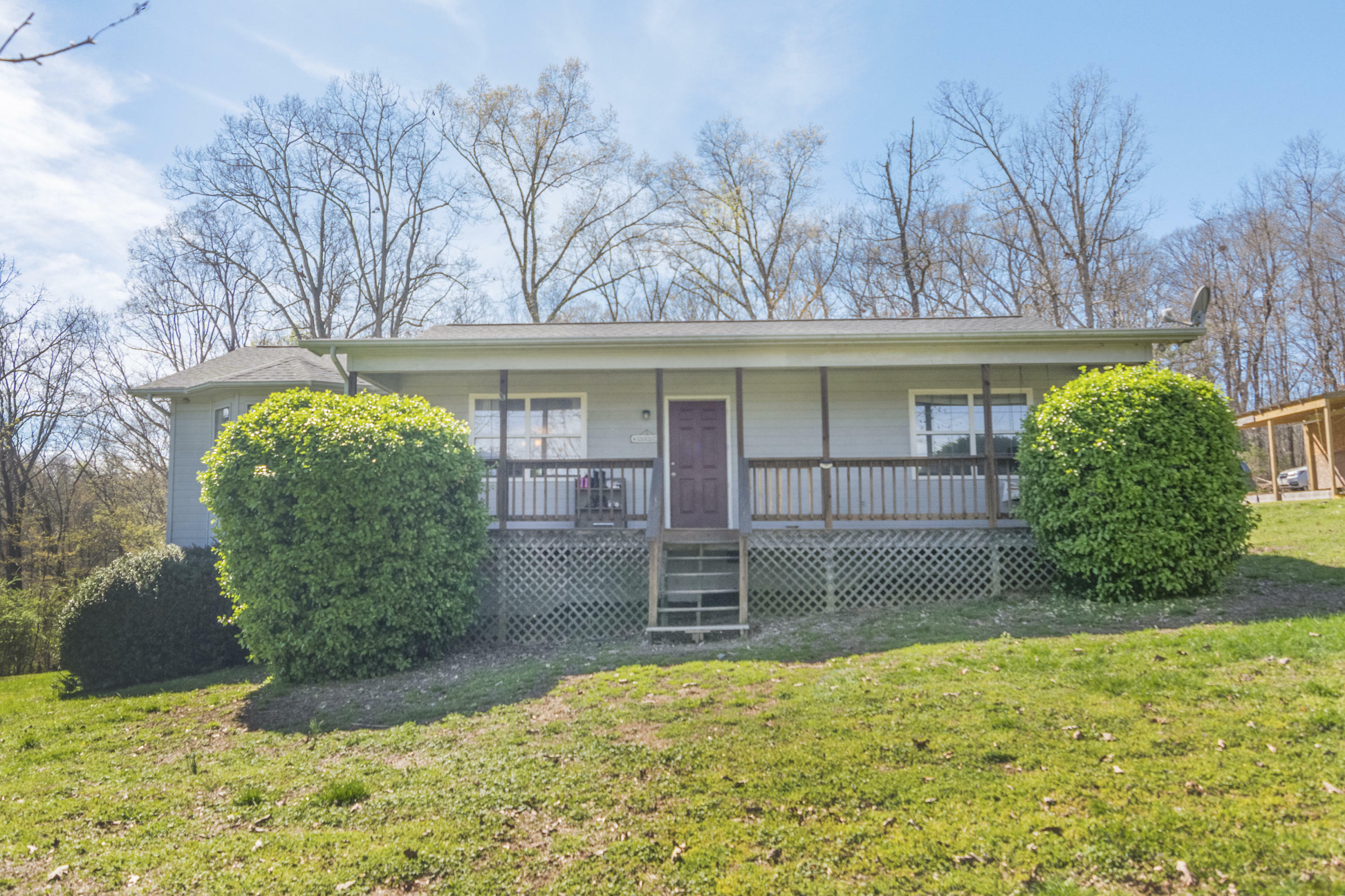 Property Photo:  3310 Zion Ridge Rd  TN 37774 