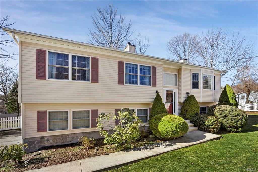 Property Photo: 3255 Mohegan Avenue NY 10547