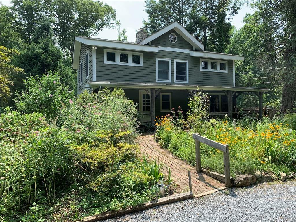 Property Photo: 382 Route 9D NY 10524