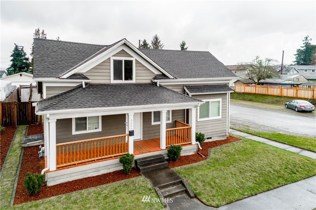 Property Photo: 3599 E Howe Street WA 98404
