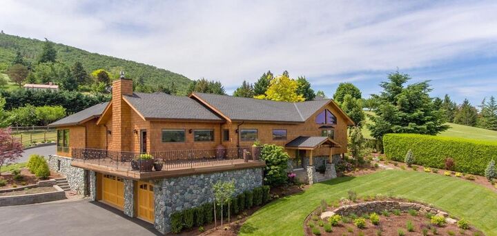 202 E Hilltop Road  Talent OR 97540 photo