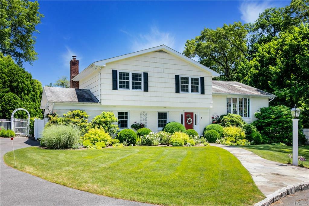 Property Photo: 3 Doreen Place NY 10528