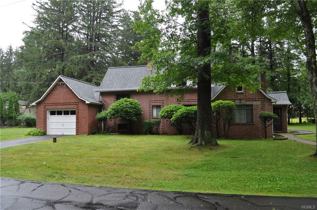 Property Photo:  12 Evergreen Lane  NY 10956 