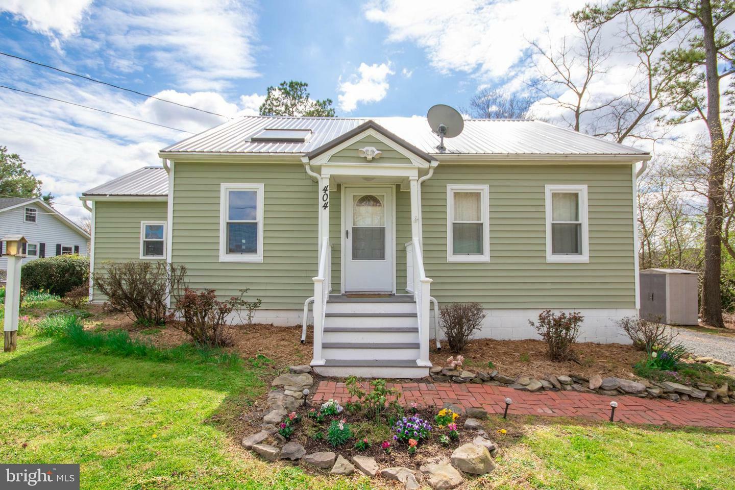 Property Photo:  404 Broad Street  MD 21811 