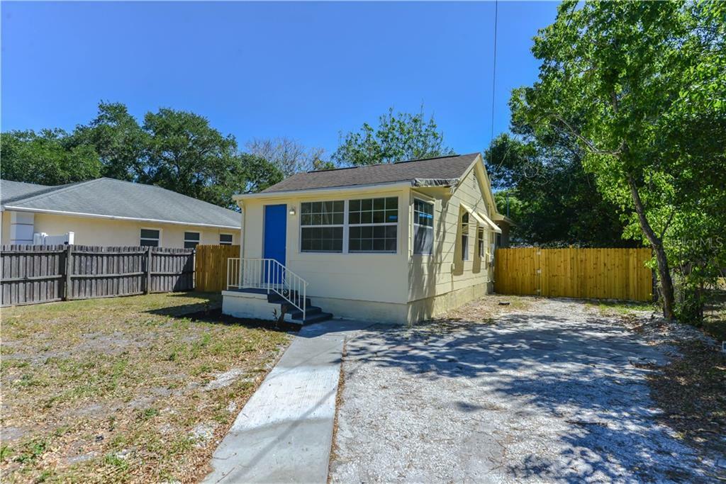 Property Photo: 6453 Wayne Street N FL 33702