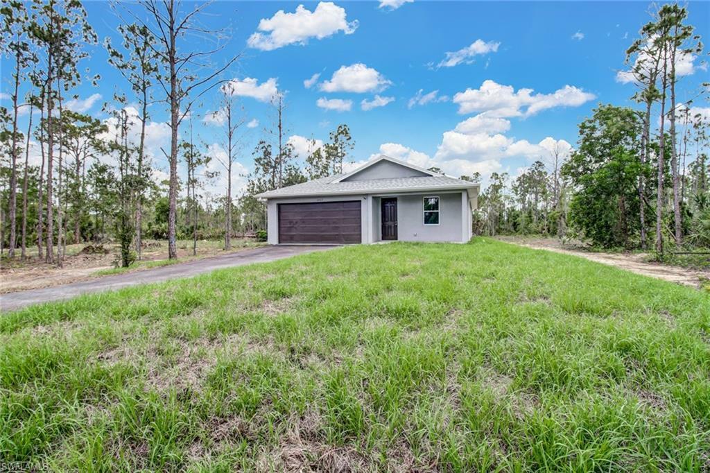 Property Photo:  2452 50th Ave NE  FL 34120 