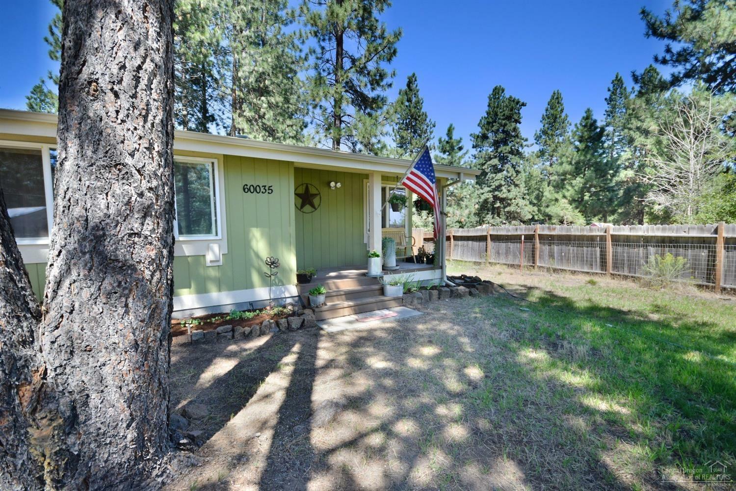 Property Photo:  60035 Hopi Road  OR 97702 