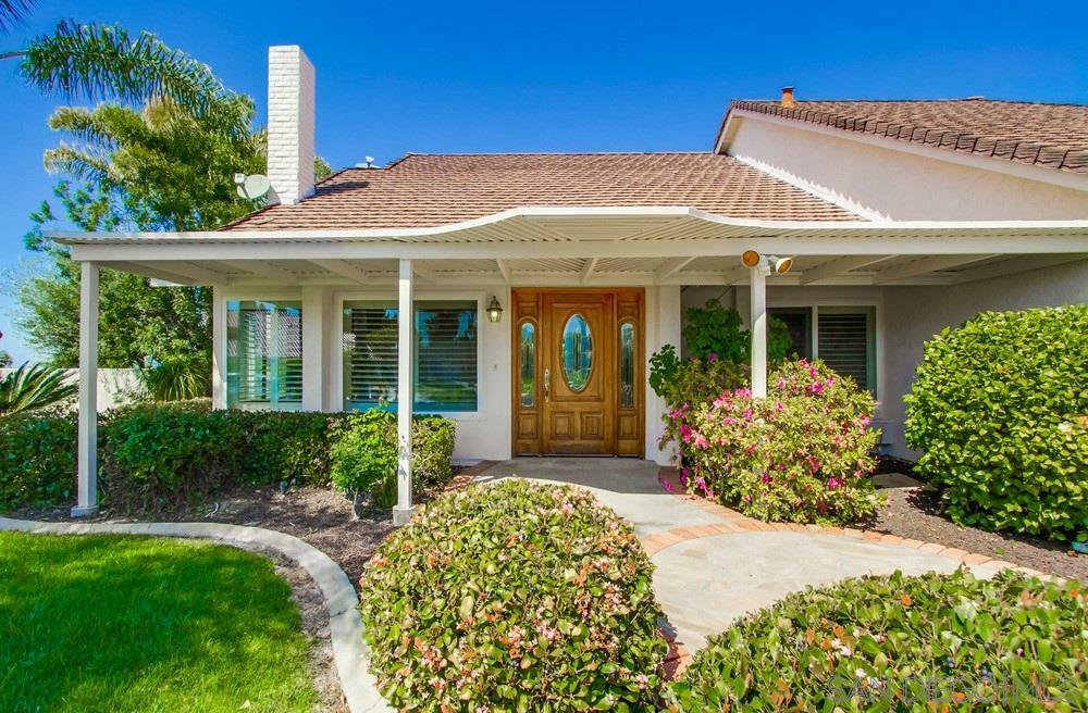 Property Photo: 2704 Socorro Ln CA 92009