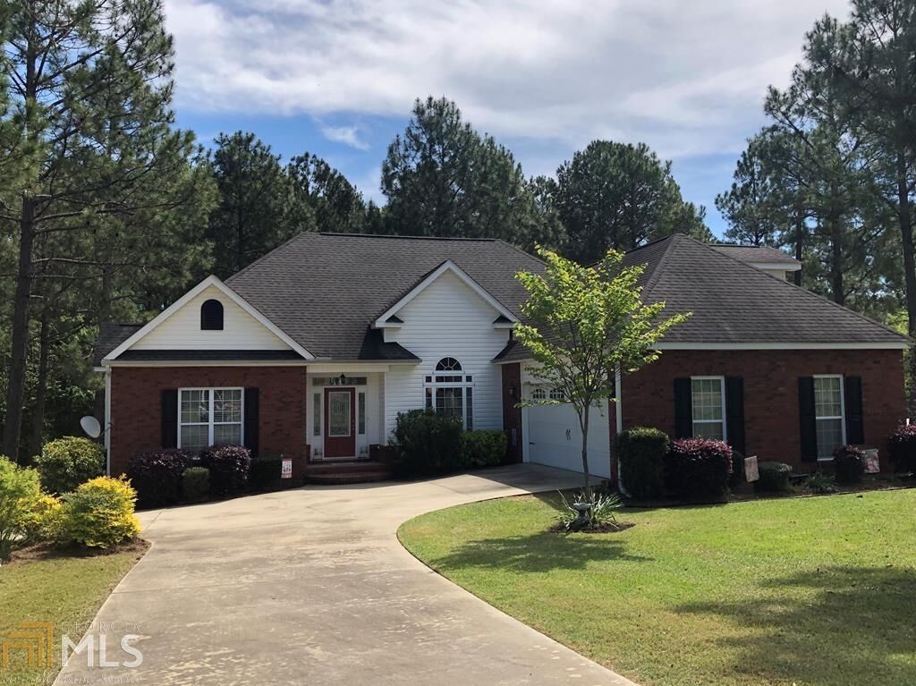 Property Photo:  549 Live Oak Way  GA 31021 