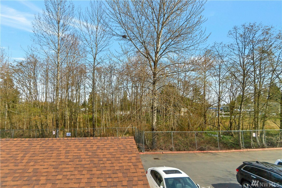 Property Photo:  1001 W Casino Rd B203  WA 98204 