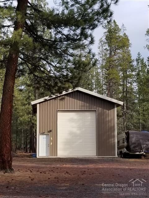 Property Photo:  1874 Ladigo Court  OR 97739 