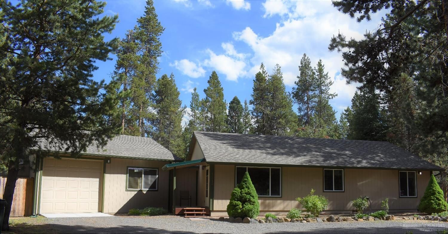 Property Photo:  56030 Snow Goose Road  OR 97707 