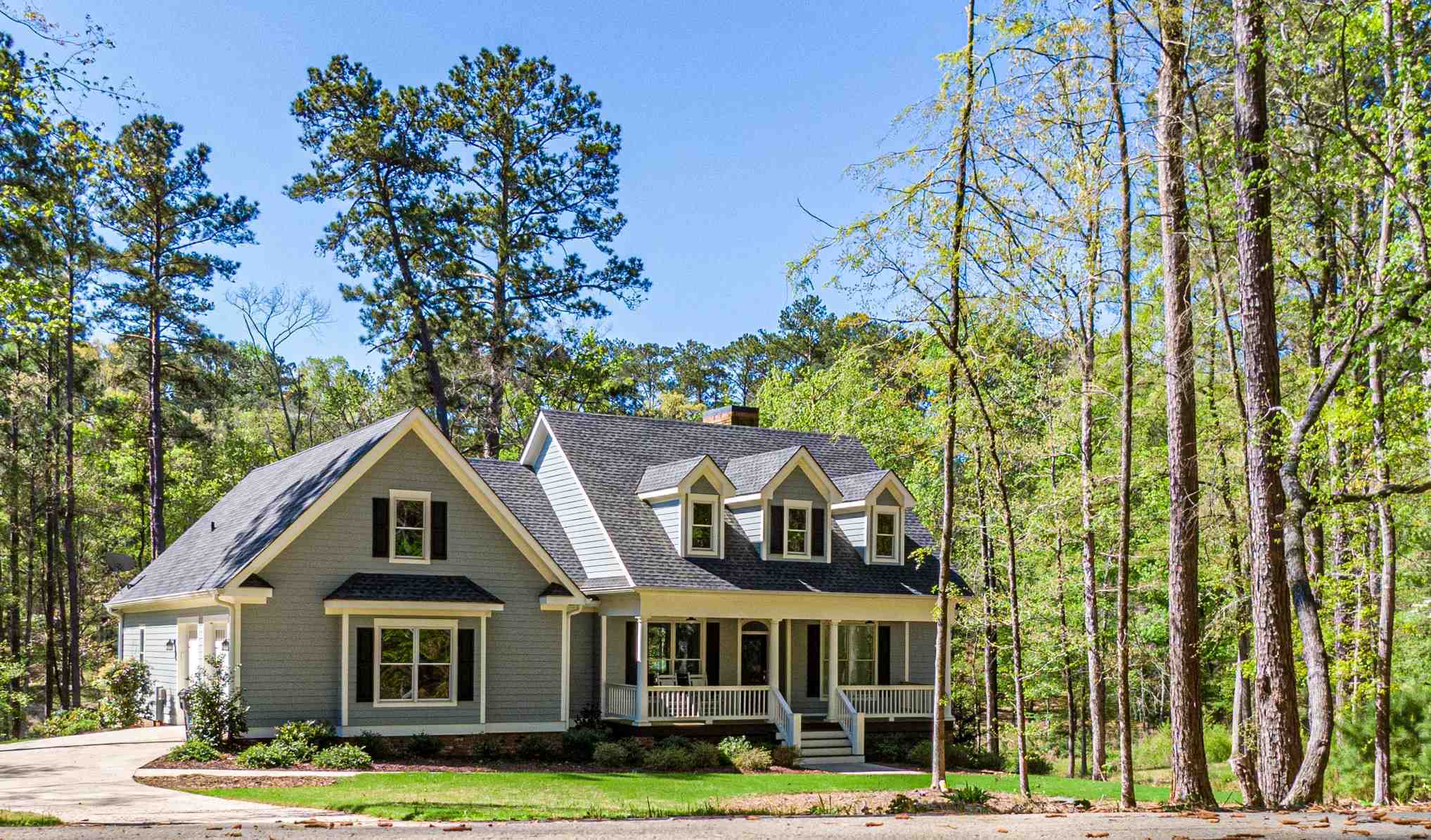 Property Photo: 1581 Club Drive GA 30642-3445
