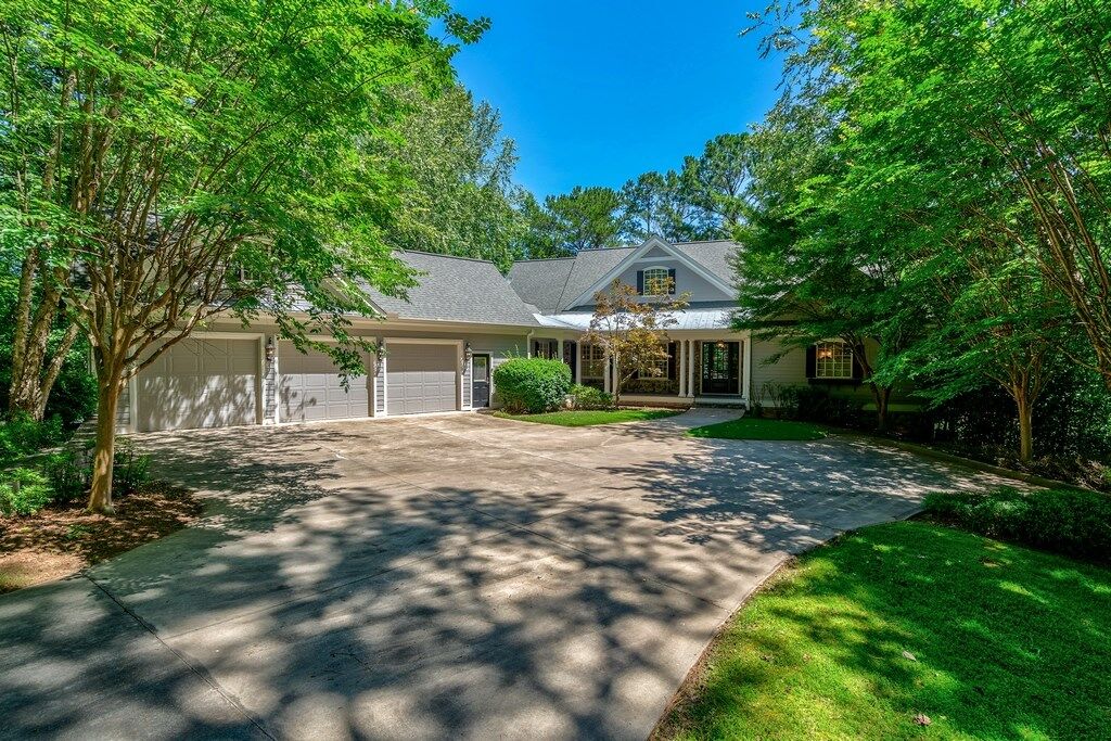 Property Photo: 1050 Gaston Lane GA 30642