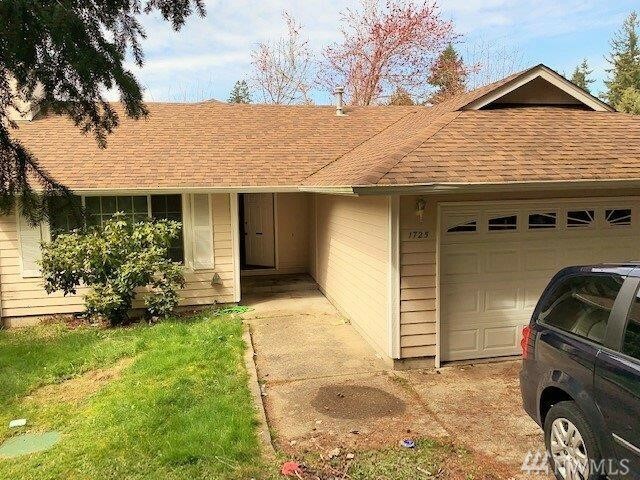 Property Photo:  1725 Mapleridge Ct NE  WA 98506 