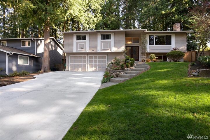 10718 NE 144th Place  Kirkland WA 98034 photo
