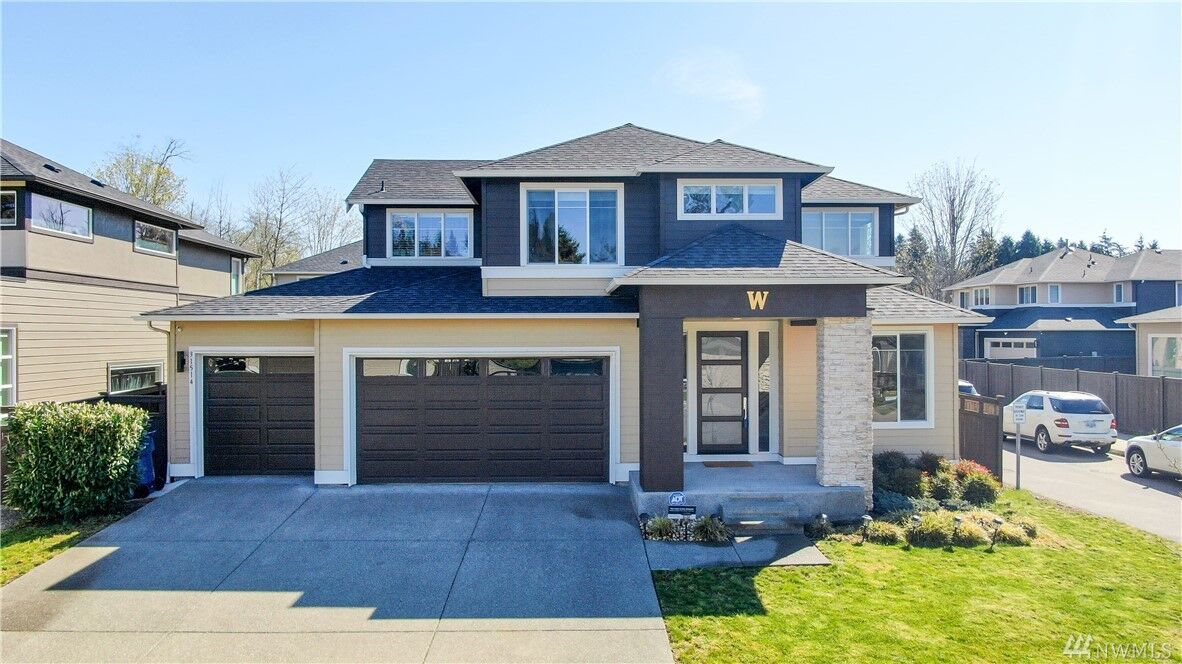 Property Photo:  31514  11th Place SW  WA 98023 