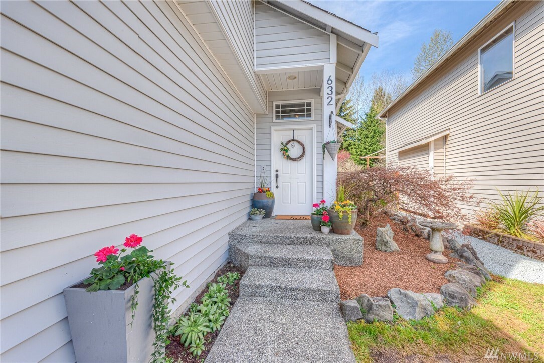 Property Photo: 632 125th Ave NE WA 98258
