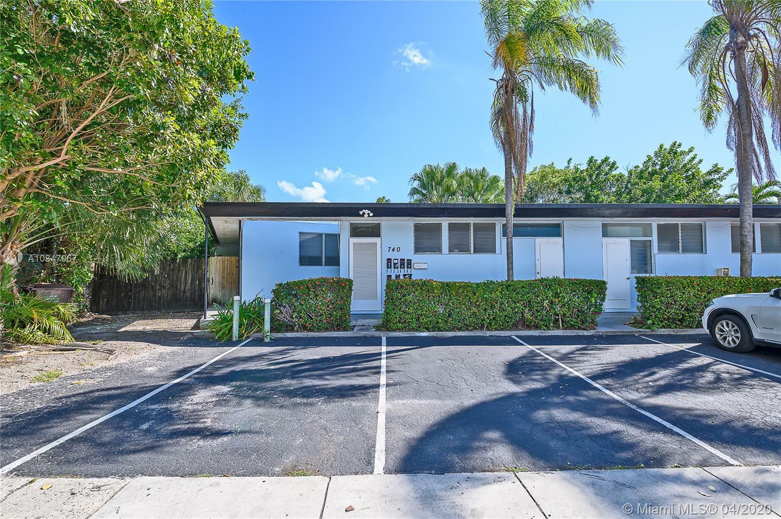 Property Photo: 740 Bayshore Dr 3 FL 33304