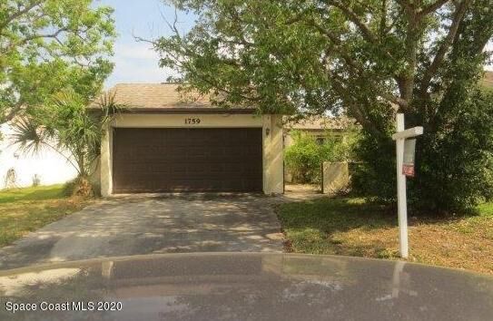 Property Photo: 1759 Goldfinch Court FL 32935