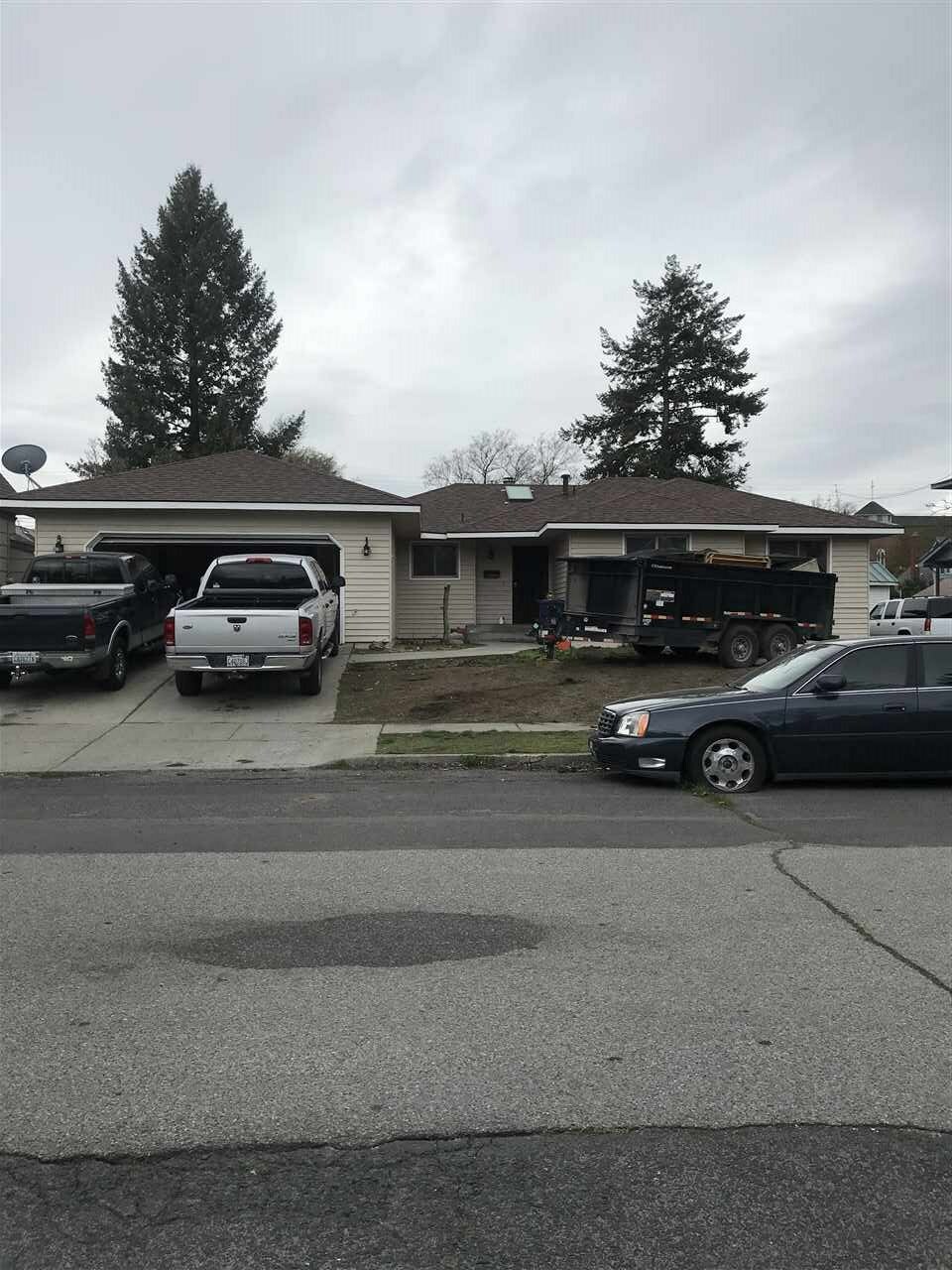 Property Photo: 2812 E Diamond Ave WA 99217-6115