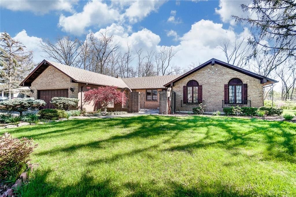 Property Photo:  1081 Buckeye Court  OH 45040 