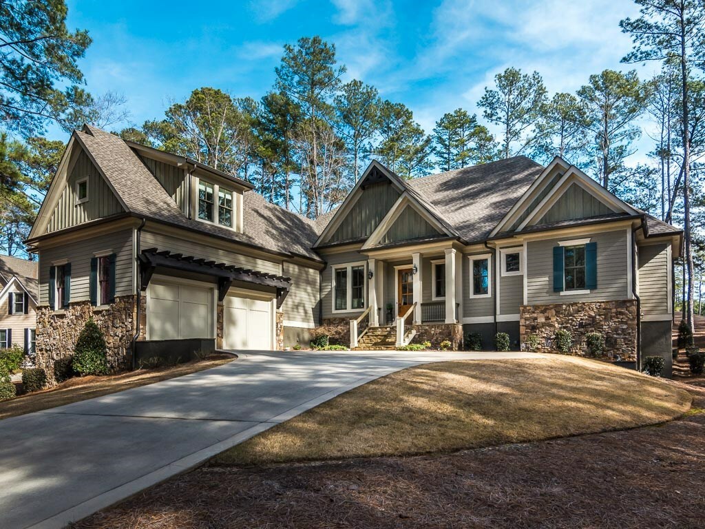 Property Photo: 1121 Anchor Bay Circle GA 30642
