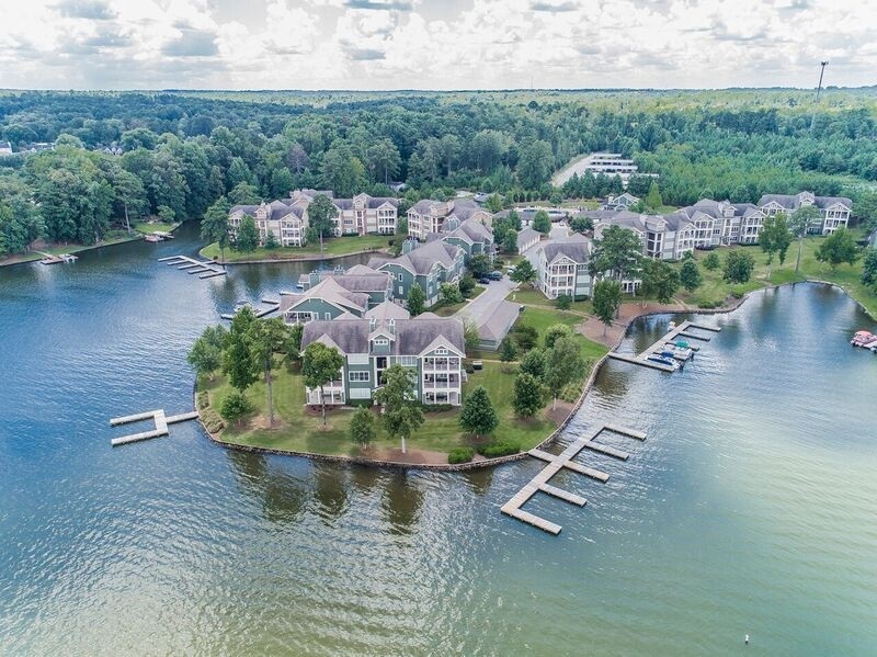 Property Photo: 104/504 South Bay Road GA 31024