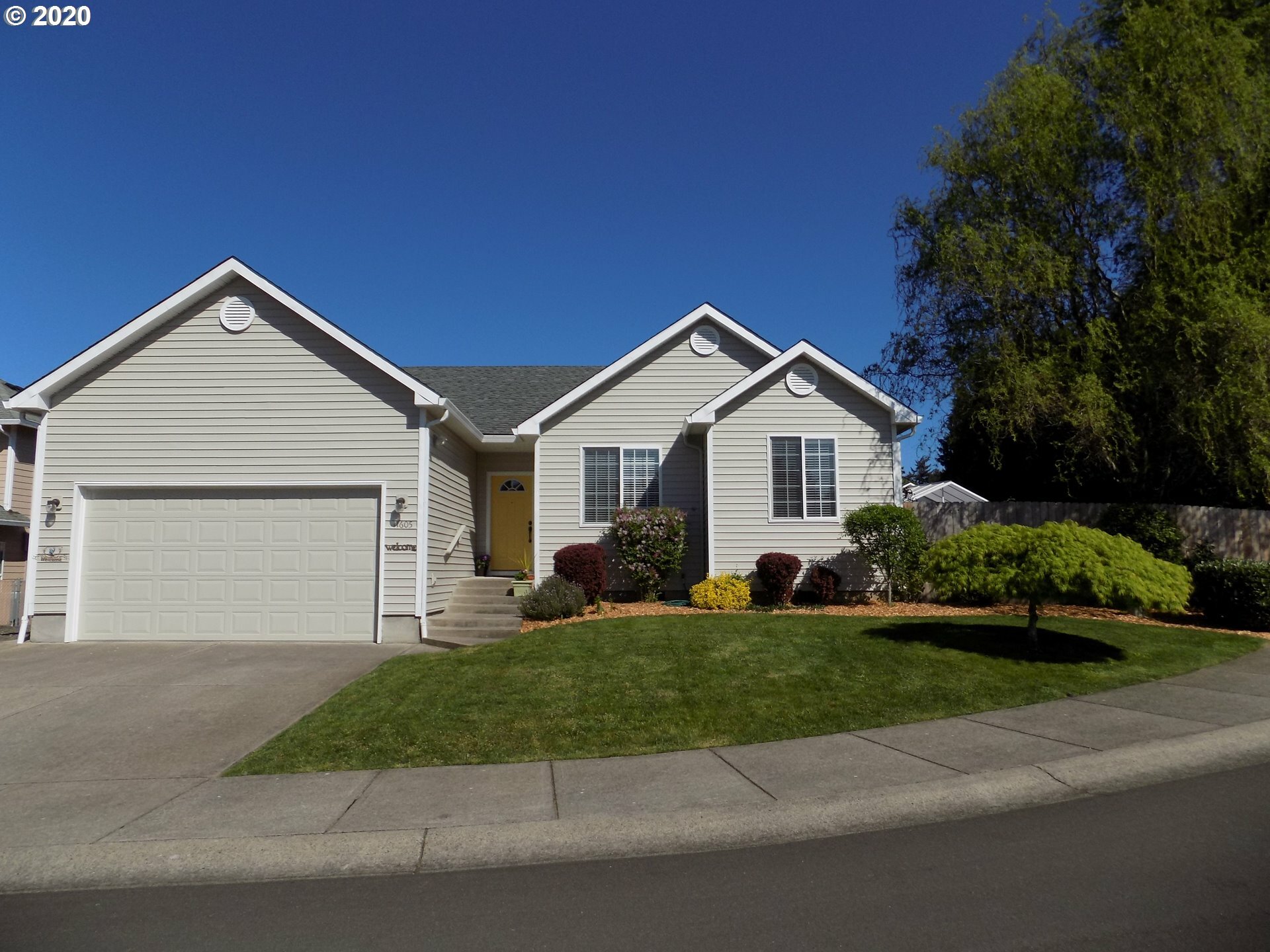 Property Photo:  11605 NW 35th Ave  WA 98685 