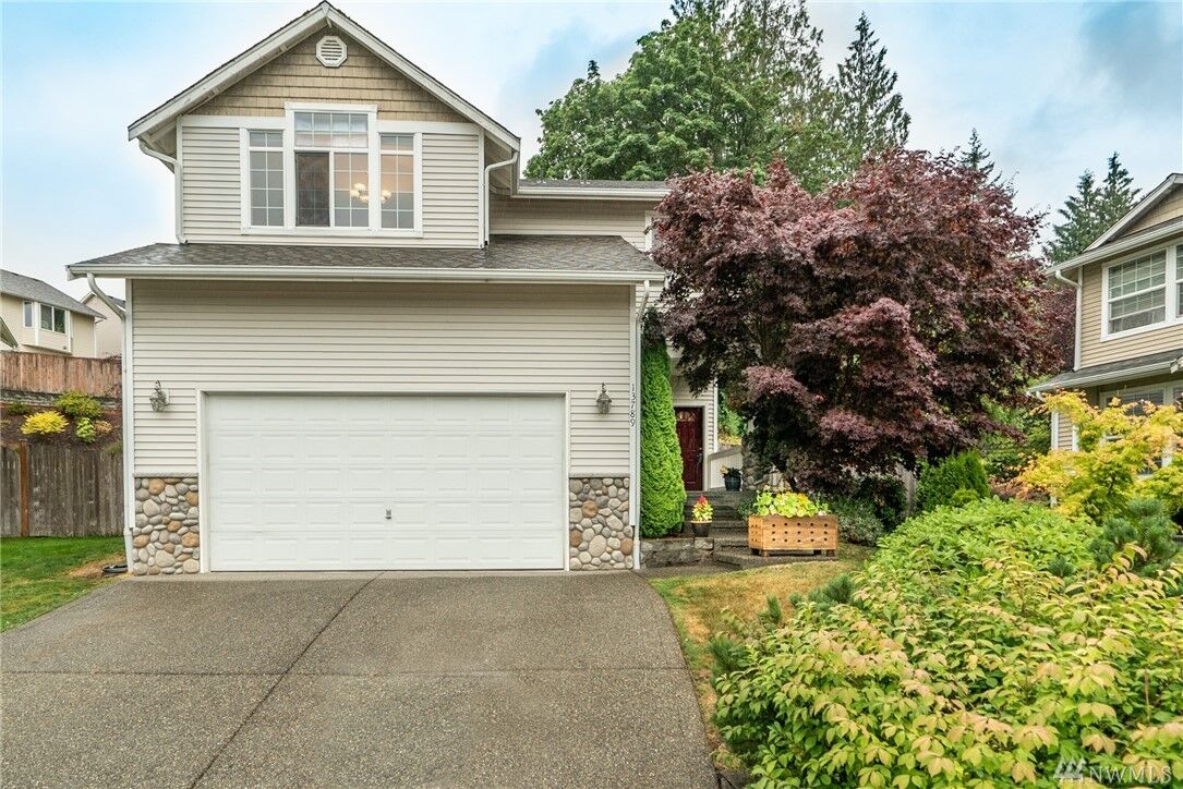 Property Photo: 13789 194th Drive SE WA 98272