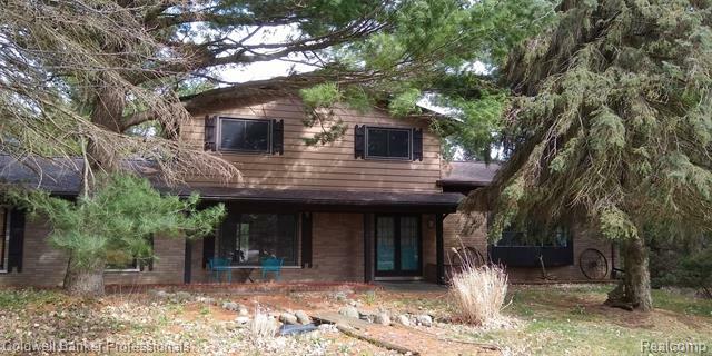 Property Photo:  5375 Rochester Road  MI 48428 