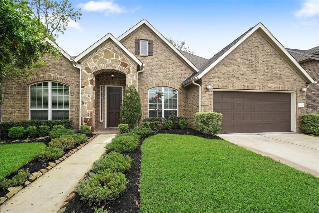Property Photo: 3 Cinque Terre Drive TX 77459