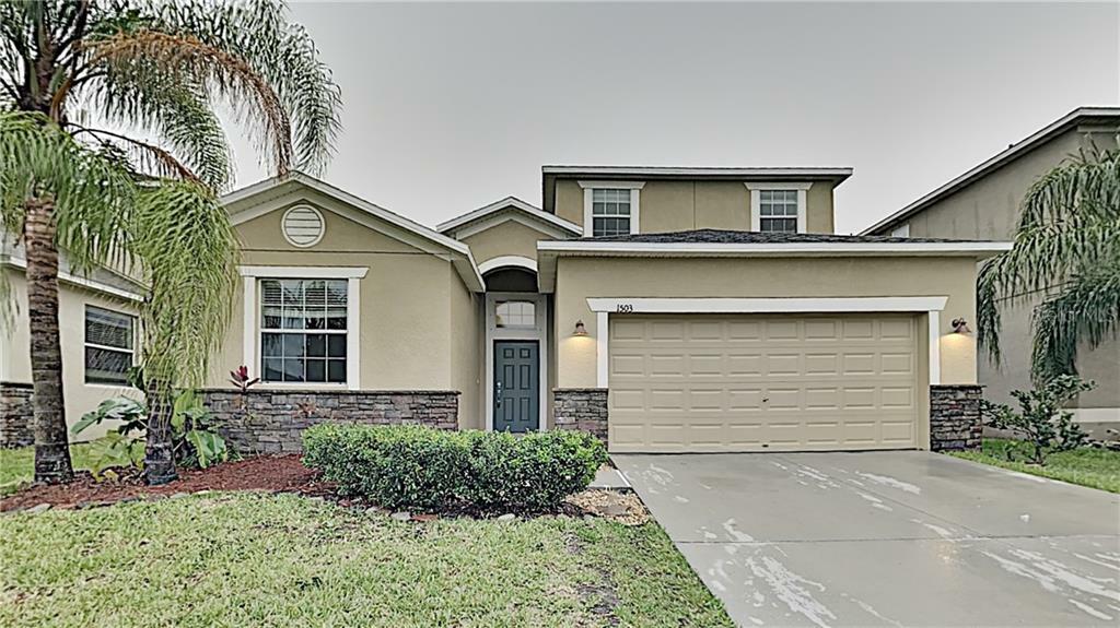 Property Photo: 1503 Oak Pond Street FL 33570